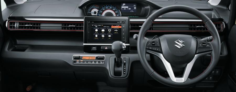 Торпедо Suzuki Wagon R Stingray Hybrid 2017 года  (фото 3 из 3)